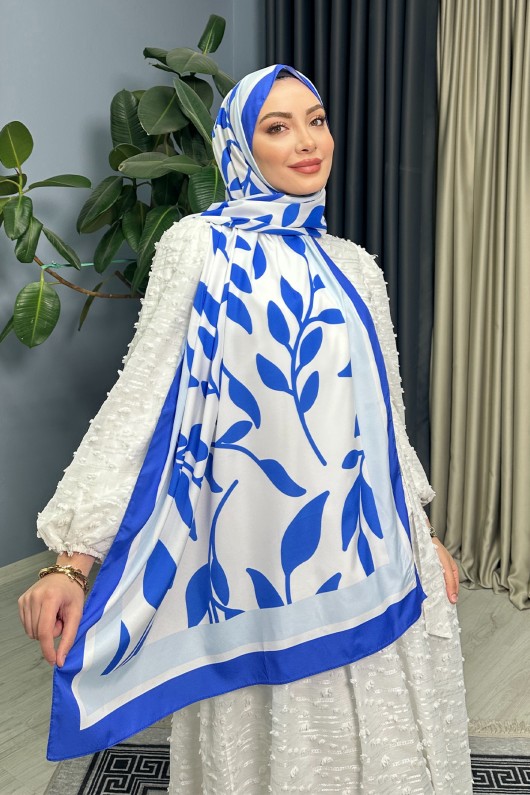 Elva Desenli Ipek Şal - Saks Mavısı Elva Desenli Ipek Şal - Saks Mavısı