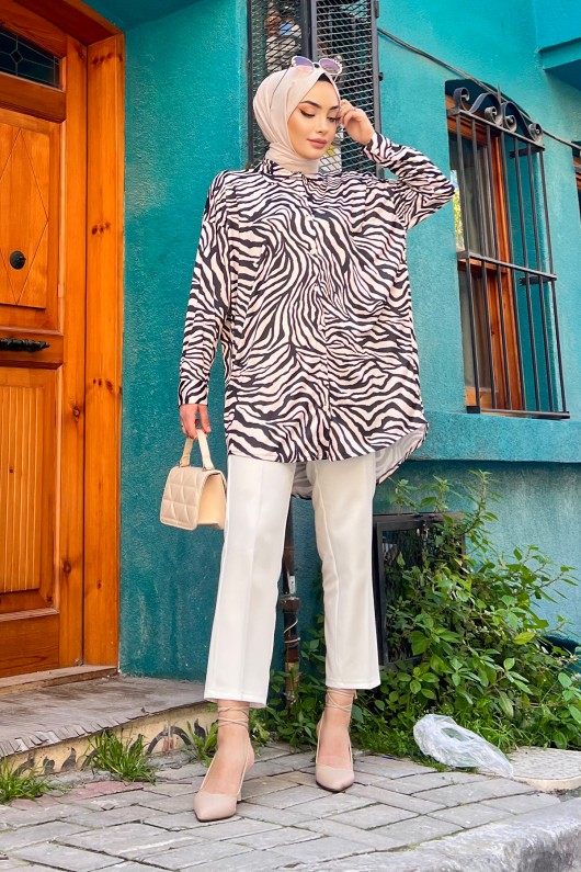 Zebra Desen Tesettür Tunik - Si̇yah Zebra Desen Tesettür Tunik - Si̇yah