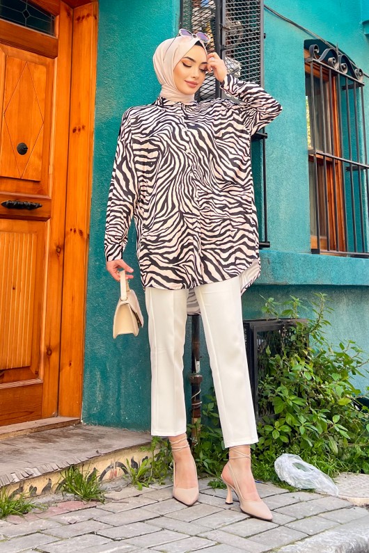 Zebra Desen Tesettür Tunik - Si̇yah Zebra Desen Tesettür Tunik - Si̇yah